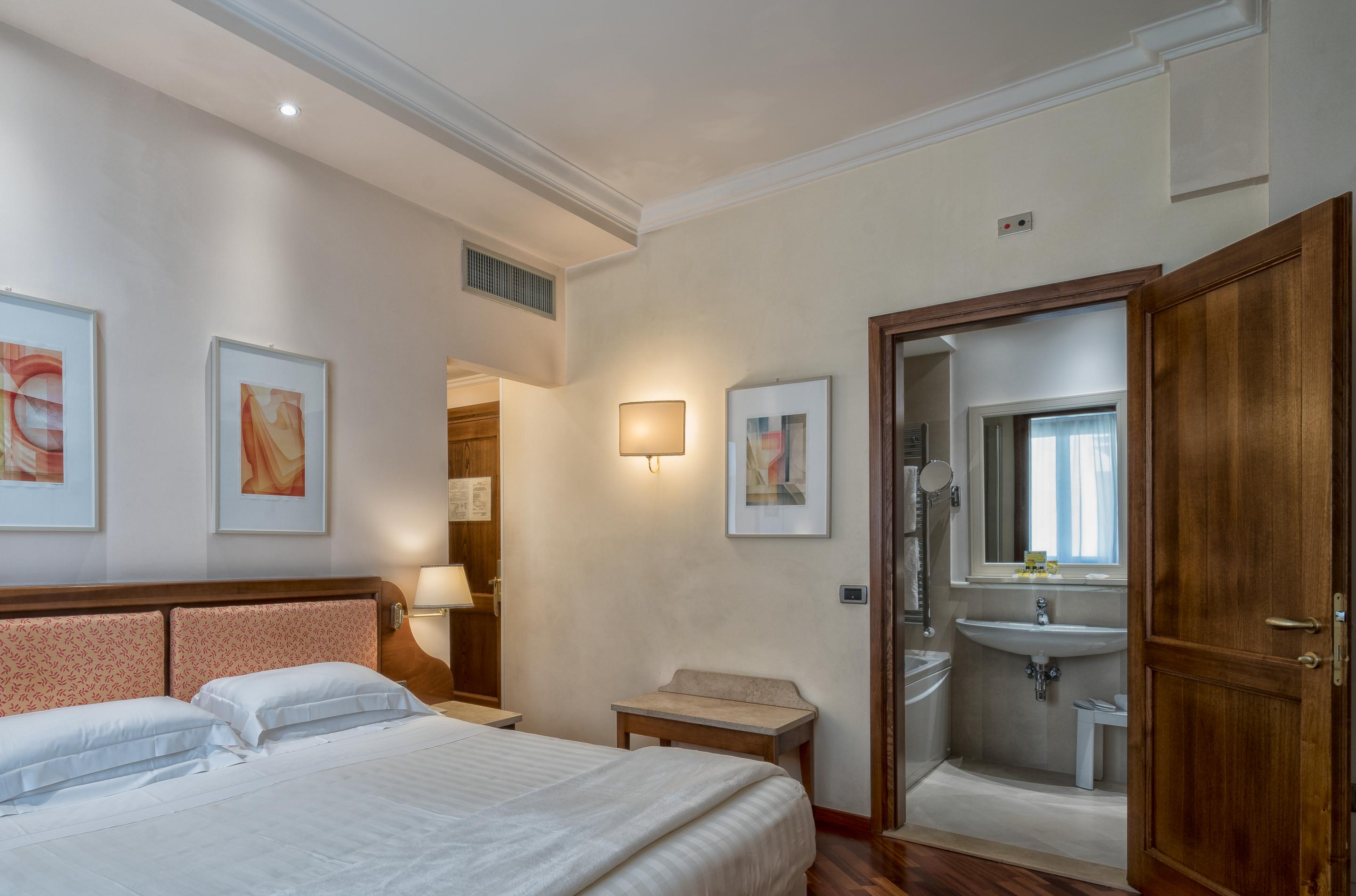 B&B Hotel Firenze Pitti Palace Al Ponte Vecchio Exterior photo
