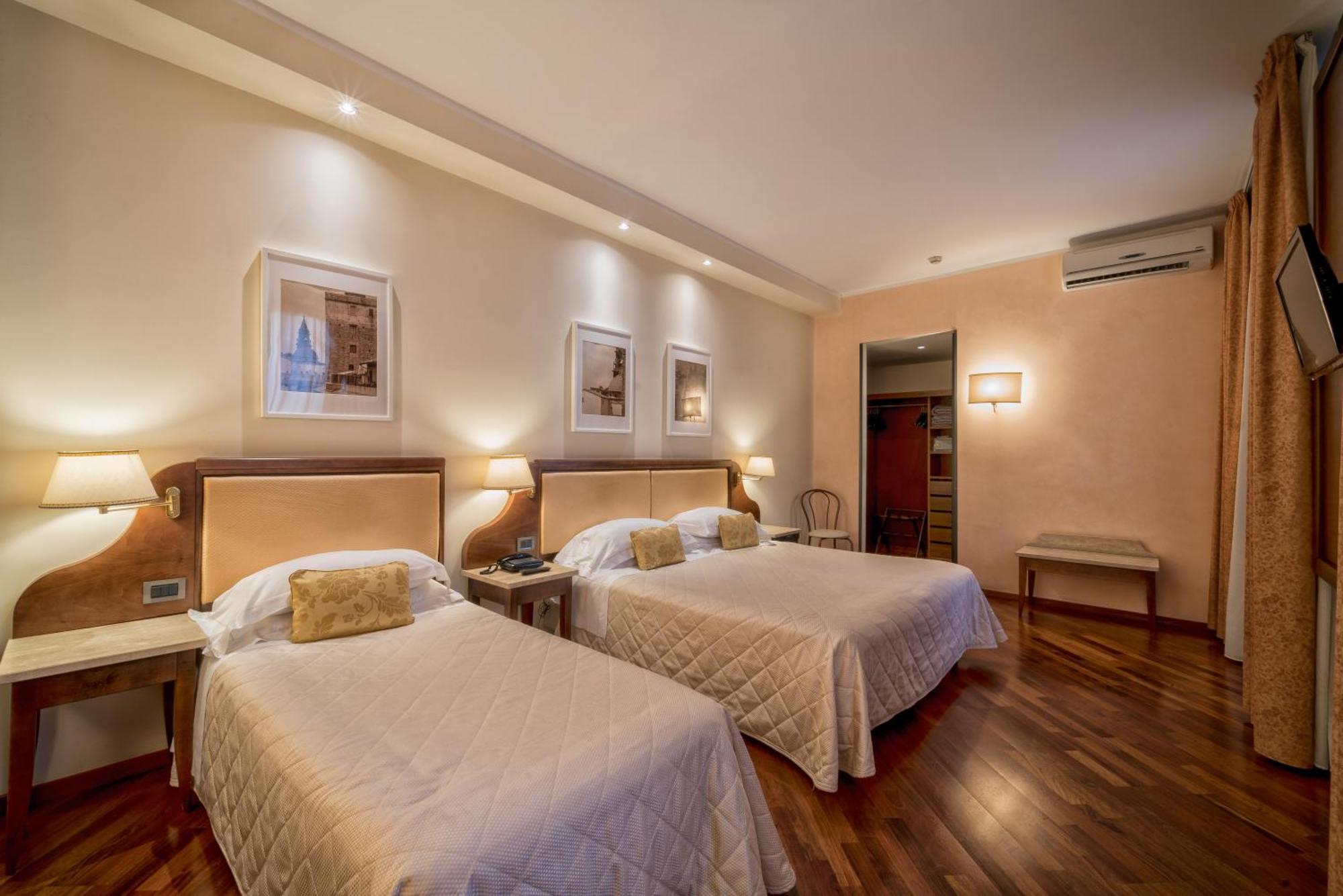 B&B Hotel Firenze Pitti Palace Al Ponte Vecchio Exterior photo