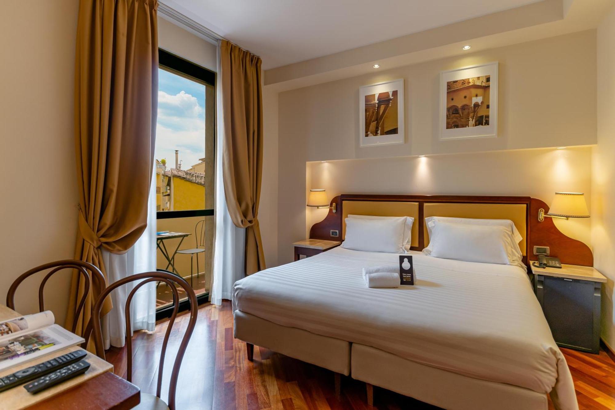 B&B Hotel Firenze Pitti Palace Al Ponte Vecchio Exterior photo