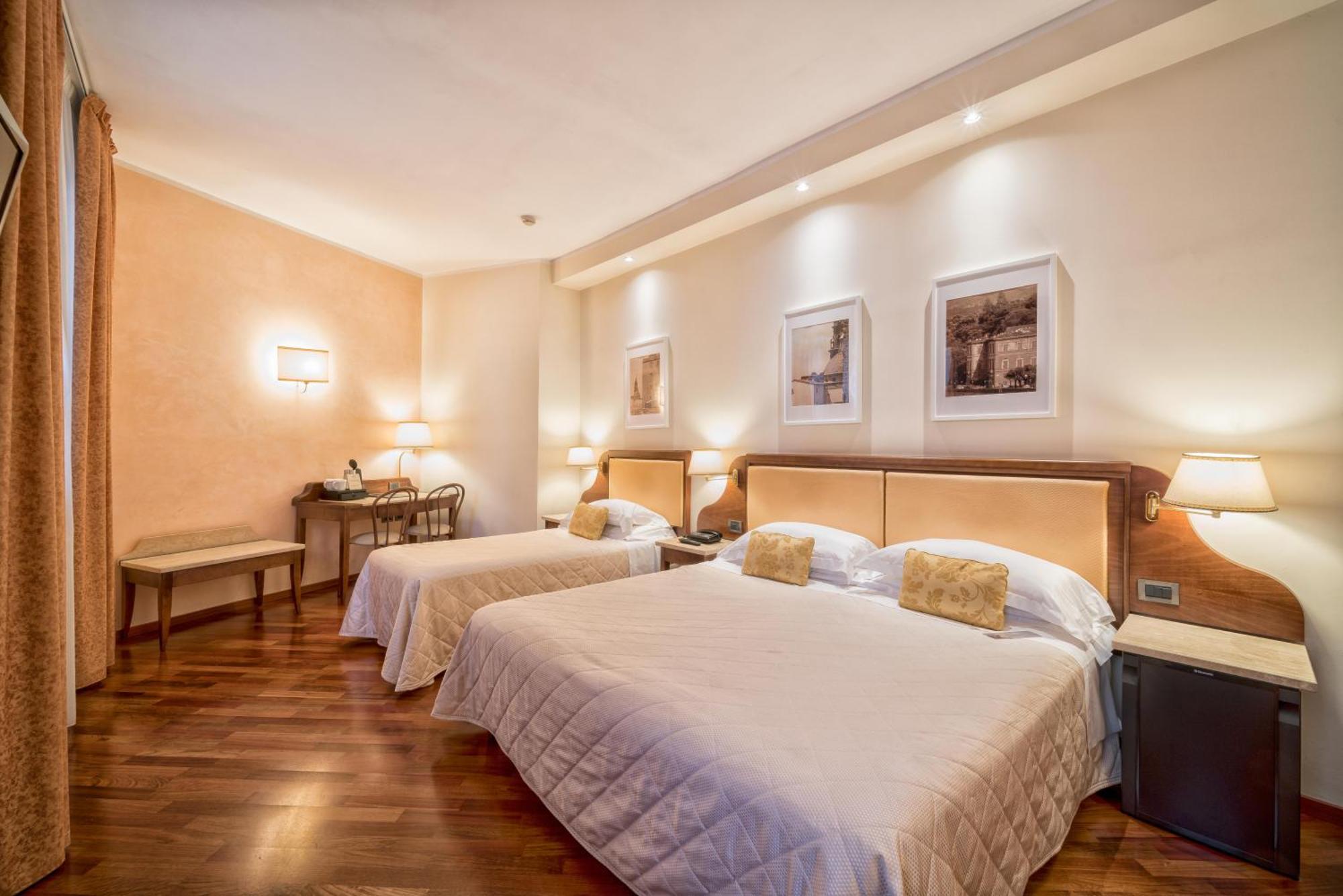 B&B Hotel Firenze Pitti Palace Al Ponte Vecchio Exterior photo