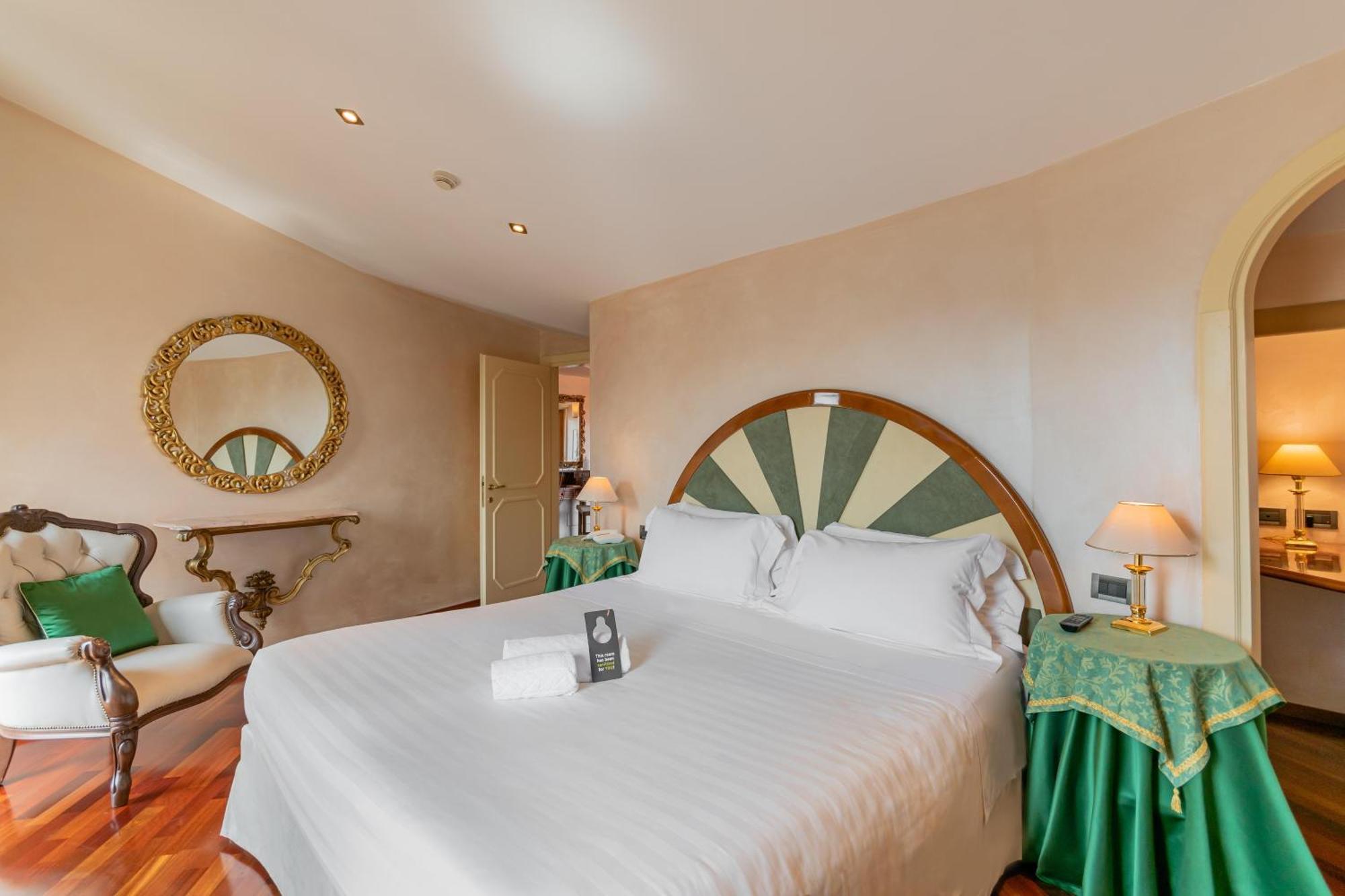 B&B Hotel Firenze Pitti Palace Al Ponte Vecchio Exterior photo