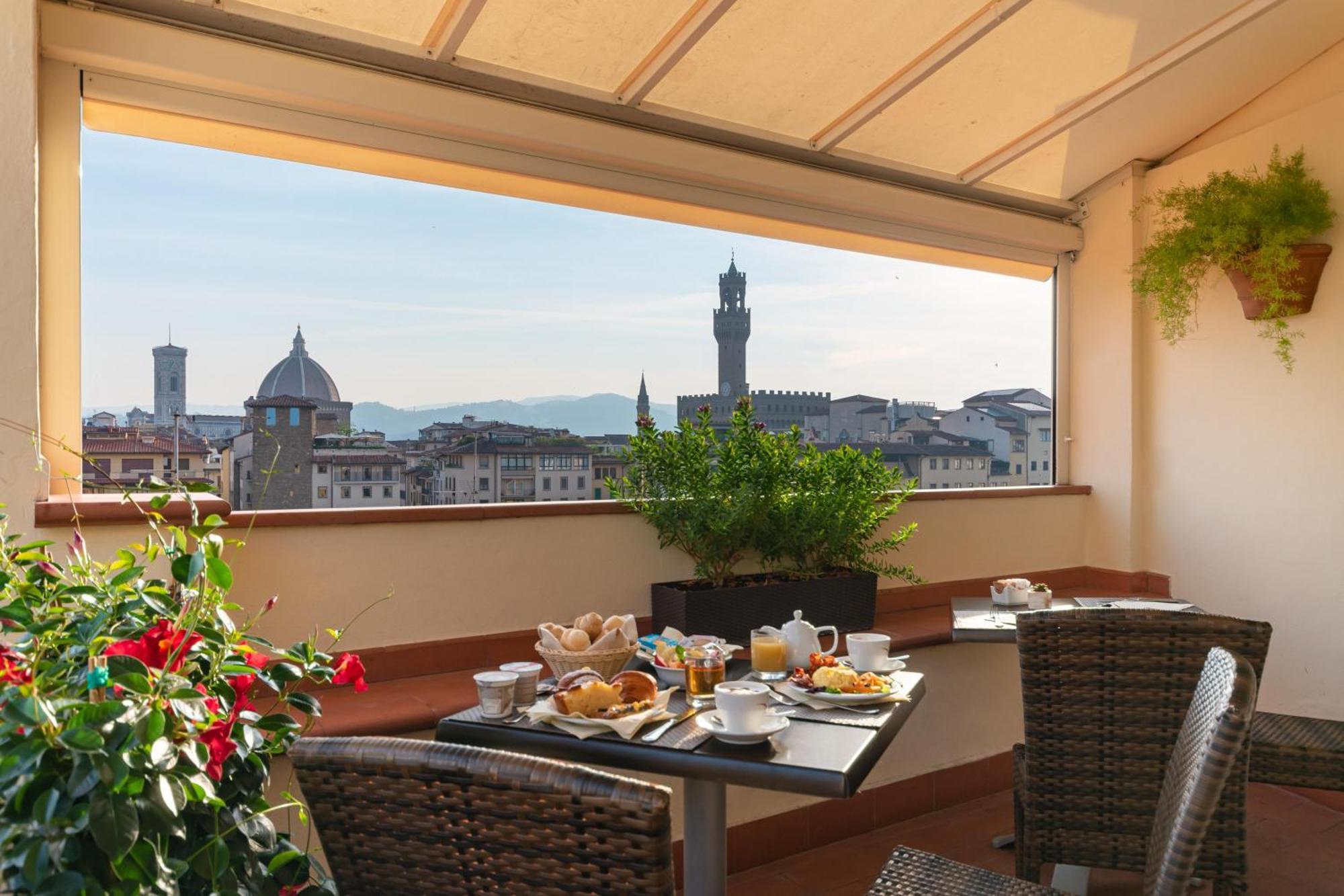 B&B Hotel Firenze Pitti Palace Al Ponte Vecchio Exterior photo