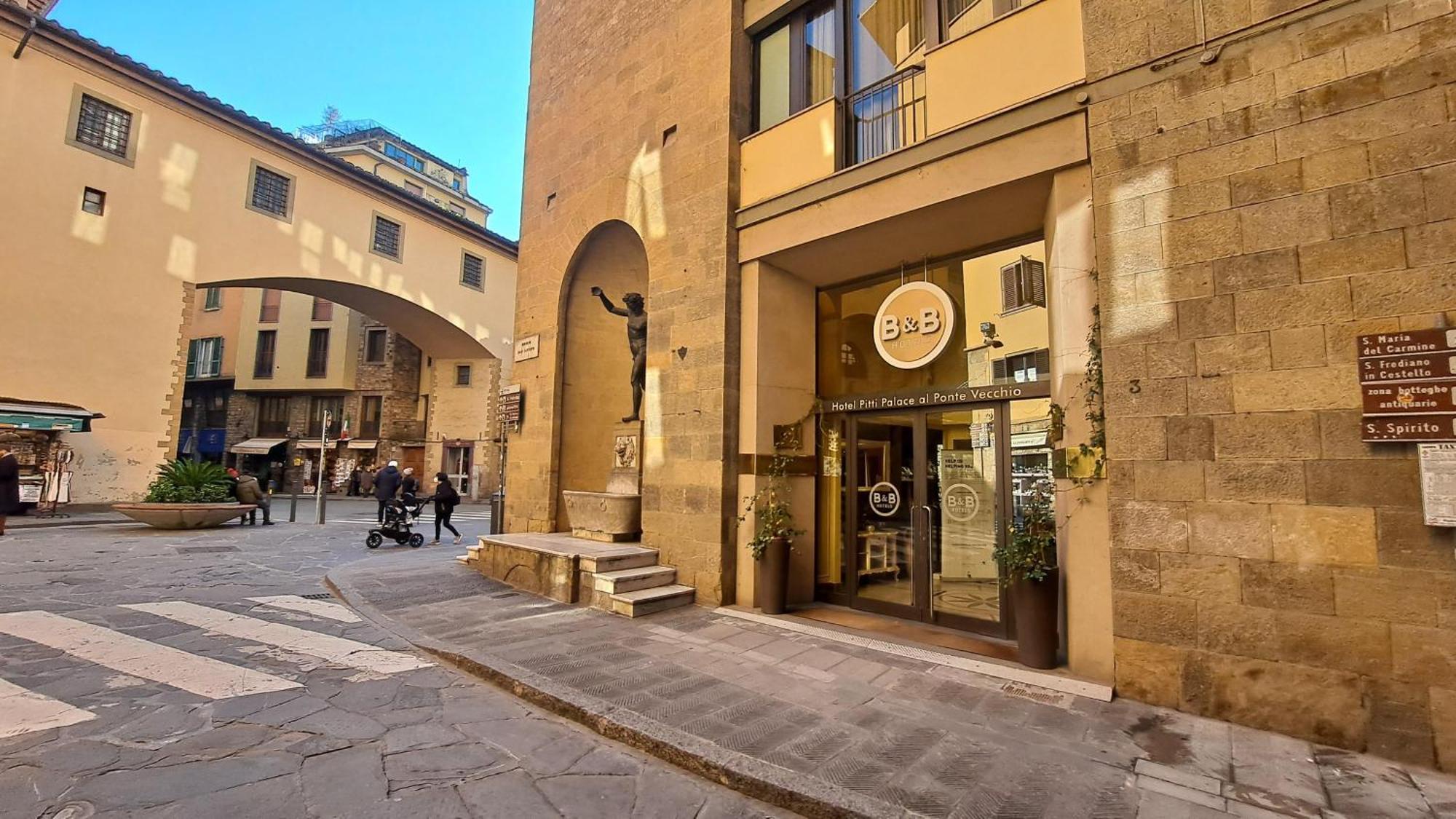 B&B Hotel Firenze Pitti Palace Al Ponte Vecchio Exterior photo