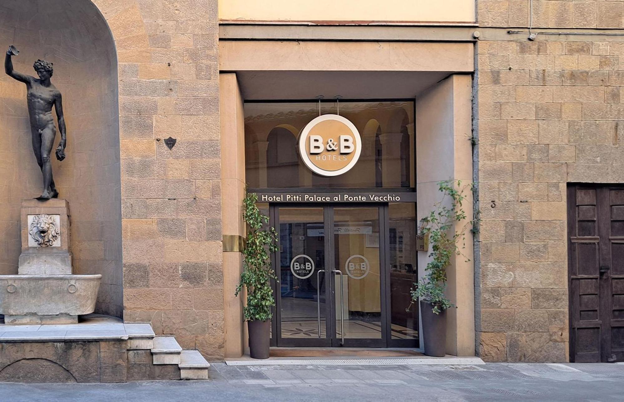 B&B Hotel Firenze Pitti Palace Al Ponte Vecchio Exterior photo